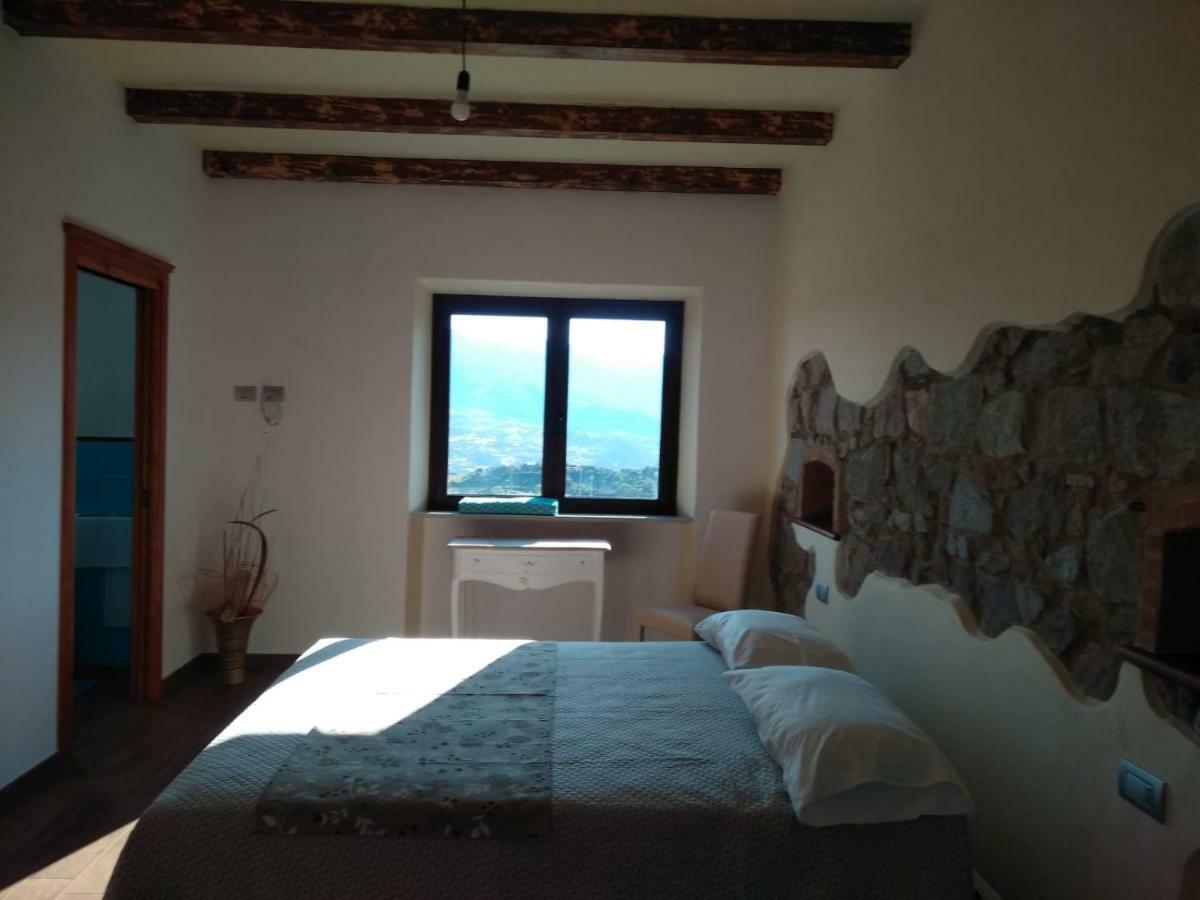 B&B Il Portico Orgosolo Εξωτερικό φωτογραφία
