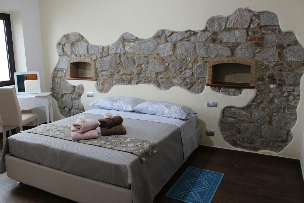 B&B Il Portico Orgosolo Εξωτερικό φωτογραφία