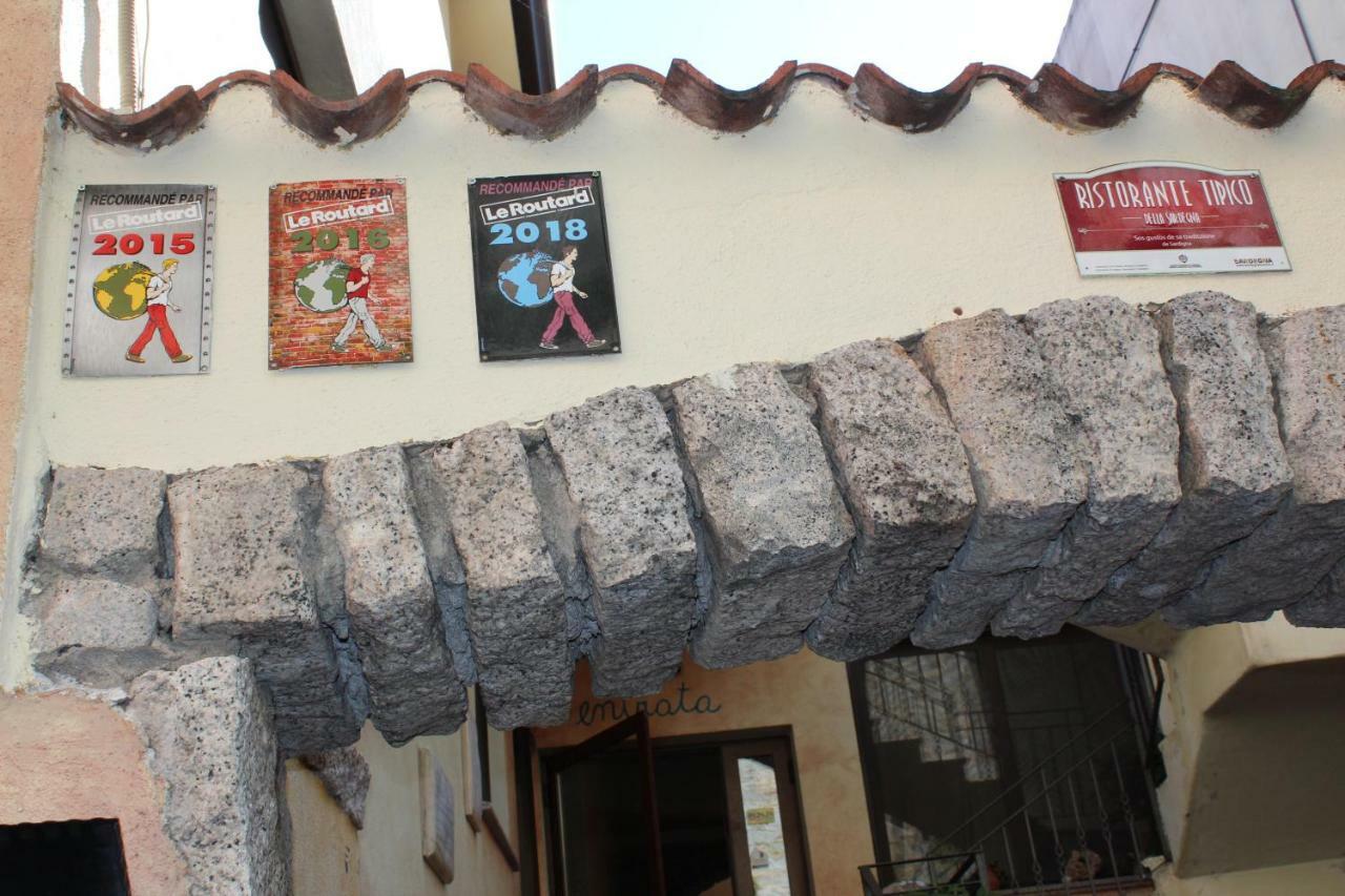 B&B Il Portico Orgosolo Εξωτερικό φωτογραφία